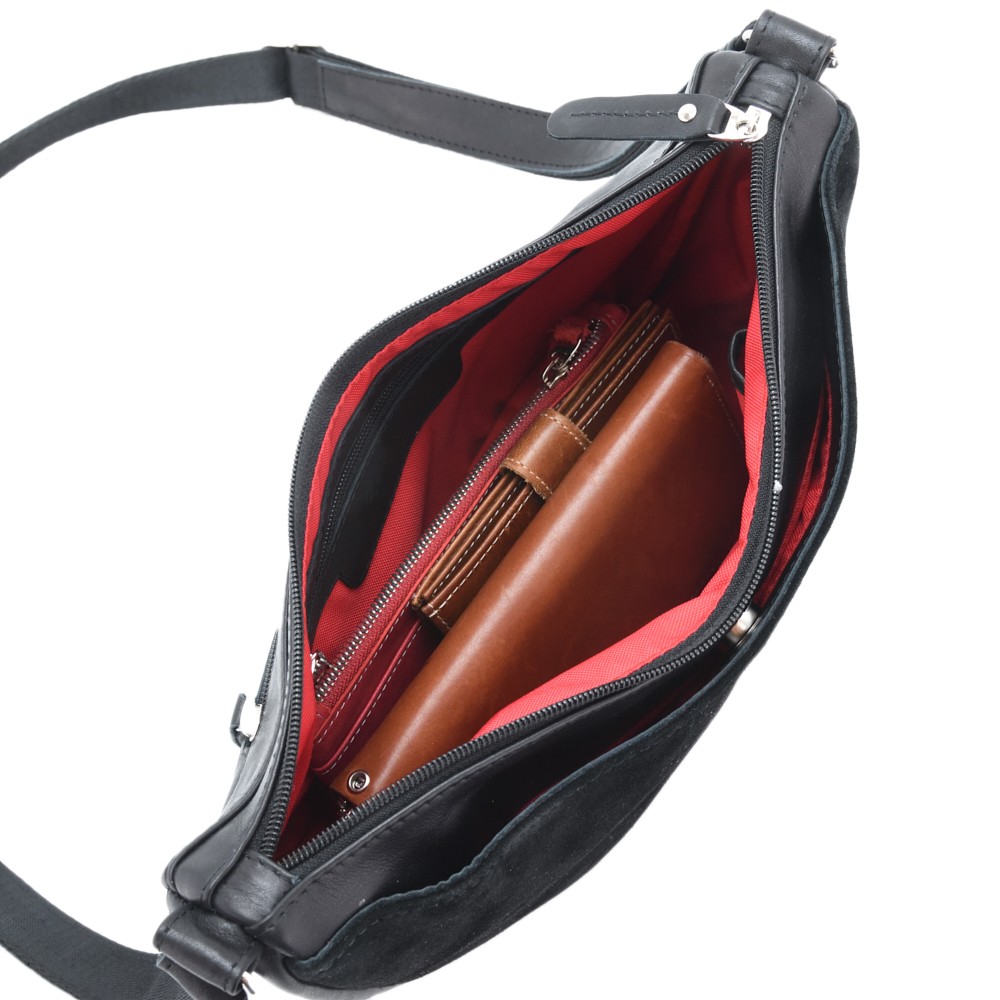 Женская кожаная сумка "Ладога" (черная)