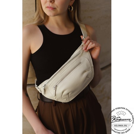  Кожаная сумка на пояс "Рики" (красная)