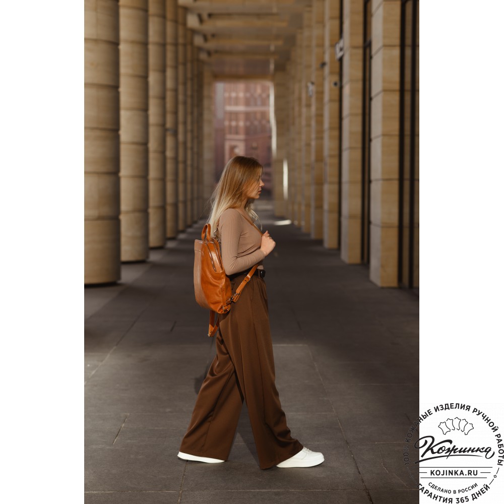 Женский кожаный рюкзак-сумка "Греция" (бордовый антик)