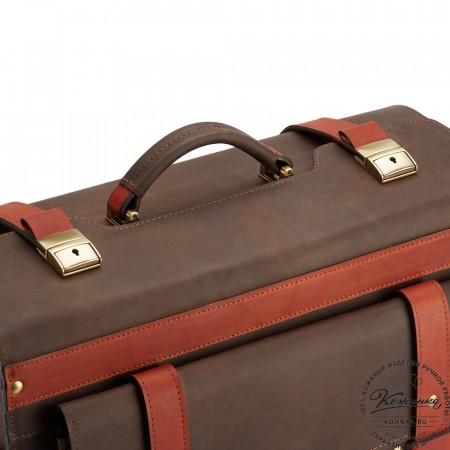 Кожаный портфель-кофр "Корлеоне" (коричневый крейзи)