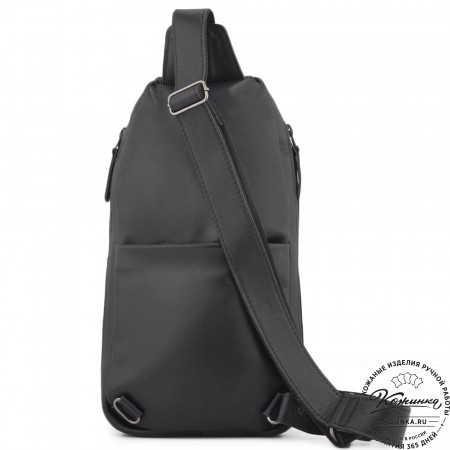 Кожаная сумка на грудь "Вульф" (черная) 