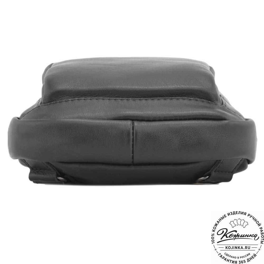 Кожаная сумка на грудь "Вульф" (черная) 