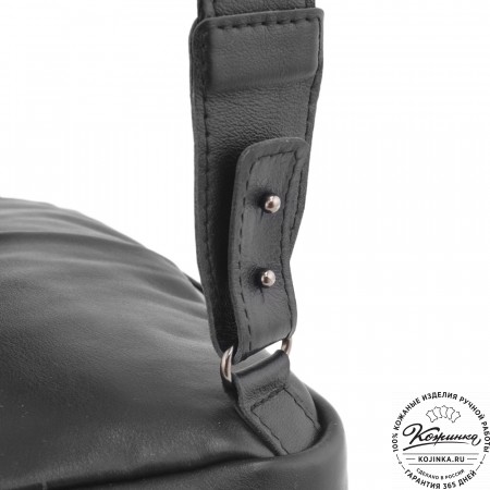 Кожаная сумка на грудь "Вульф" (черная) 