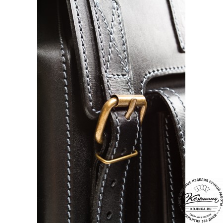 Кожаный рюкзак "Кэмэл" (чёрный)